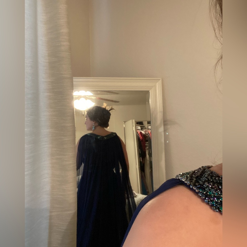 Sherri hill couture gown ๐ - Picture 5 of 8